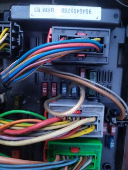 Peugeot 206 cc 1.6 16v 2003r - Brak świateł mijania