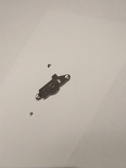 Jak wymienić wyświetlacz w iPhone SE? Jak wymienić wyświetlacz w iPhone SE?