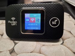 M9S Mobile WiFi 4G LTE - laptop połączony, brak internetu mimo działającej karty SIM
