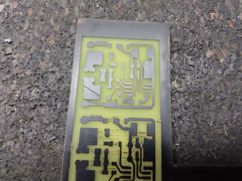 Laser w warsztacie elektronika, czyli do czego wykorzystać grawerkę laserową.