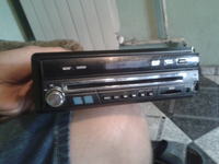 Eonon 0858 - Gdzie znaleźć kabel zasilający lub przejściówkę?