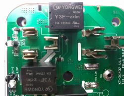 Smart plug PCB with YONGWEI relays.