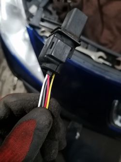 Peugeot 207 1,4 vti 2008r - Błędy, wymiana części, niespójność wałów, wpływ łańcucha na pracę sond<br/>