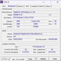 Zrzut ekranu programu CPU-Z z informacjami o płycie głównej.