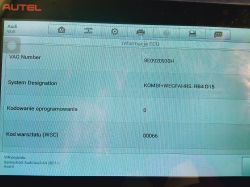 Wymiana licznika RB4 z czerwonym FIS na kolorowy w Audi A4 b6 2003, konfiguracja kablem KKL