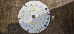 Lampka LED – jak podłączyć nowe gniazdo USB-C do PCB po wyrwaniu oryginału?