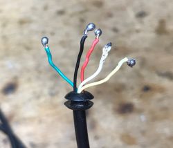 Lampa pierścieniowa LED USB RGBCW - budowa, wnętrze, naprawa