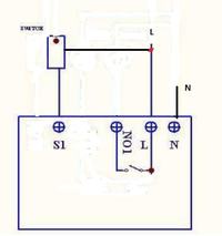 How do I connect the z-wave PAN04 switch to a socket with two wires?