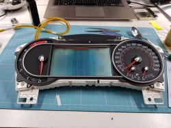 Ford Mondeo MK4 - Licznik Convers+ uszkodzony LCD czy soft?