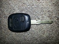 Subaru Impreza 2003 - Jak zaprogramować pilota z jednym przyciskiem?