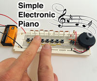 Proste elektroniczne pianino Proste elektroniczne pianino