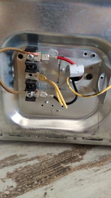 Jak podłączyć suszarkę GE z USA o mocy 5600W w Polsce?
