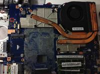 LENOVO Y580 - Nie ładuje baterii i nie wykrywa zasilacza.
