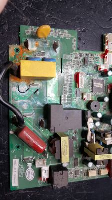 Poszukuję schematu do przetwornicy PowerSinus 3000 po uszkodzeniu wodnym