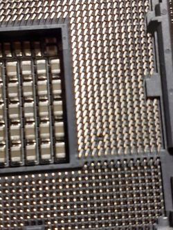 GIGABYTE D3H - Uszkodzony pin socket 1200 - identyfikacja pinu i możliwość uruchomienia i5 11600