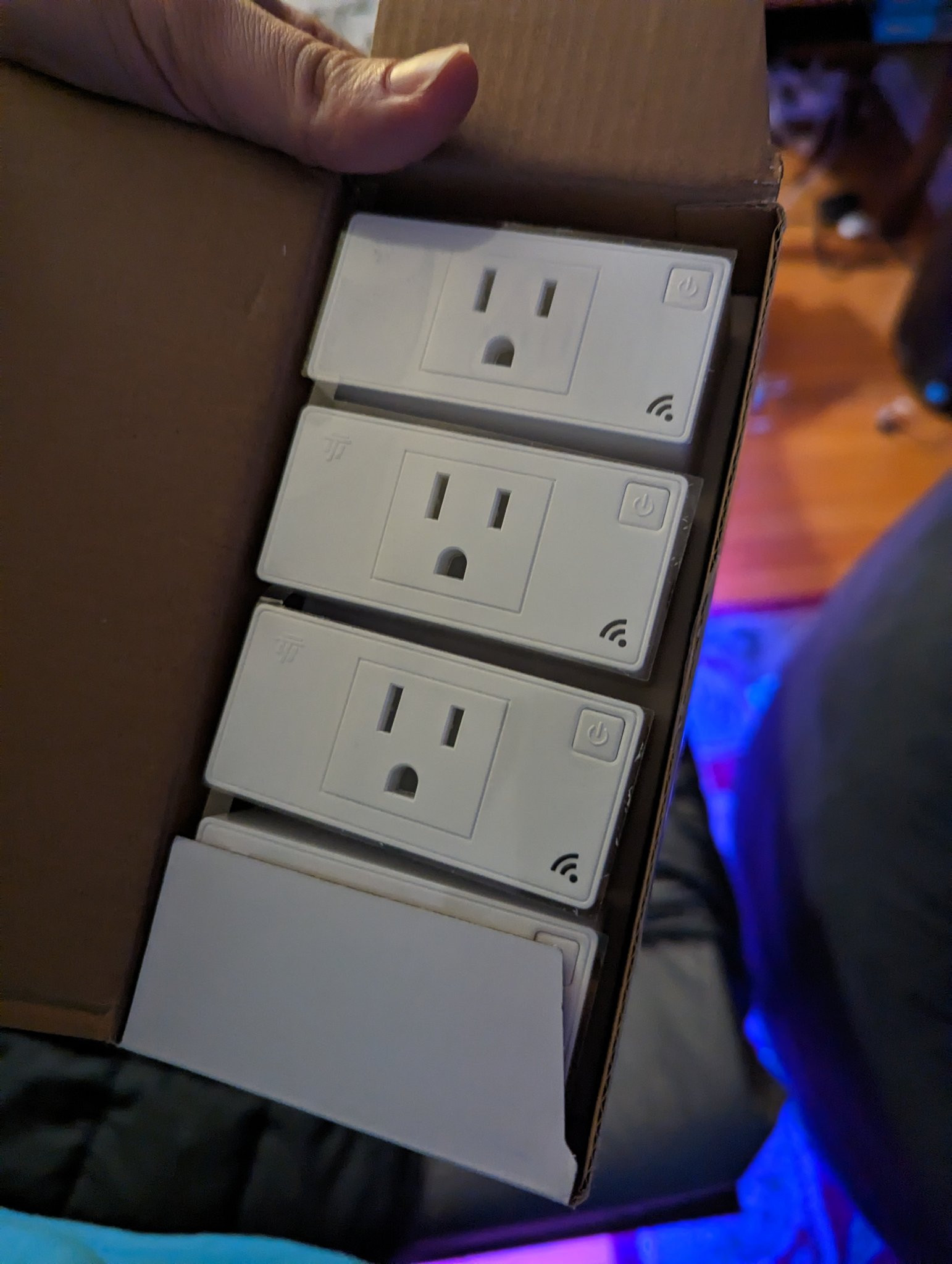 TOPGREENER Smart Mini WiFi Plug with Energy Monitoring, TGWF115PQM