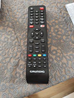 Instrukcja obsługi i kody do pilota Grundig 8 in 1