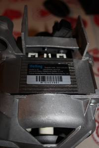 [Sprzedam] Silnik Welling HXGK1L.52 pralki Whirlpool AWO/C 61200 - stan b.dobry