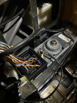 Brak dźwięku w radiu po zmianie na Android w BMW E39 - poszukiwane sugestie