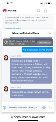 Czat z obsługą klienta Huawei na telefonie komórkowym.