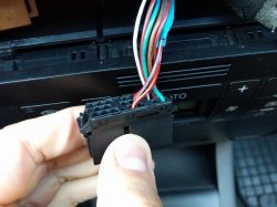 Audi A3 8L - Podłączenie subwoofera przez przejściówkę