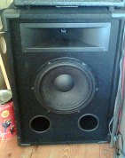 Wzmacniacz HEXFET 400W HOLTON-a + Basowe Kolumny HANDMADE:) Wzmacniacz HEXFET 400W HOLTON-a + Basowe Kolumny HANDMADE:)