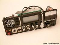 Komputer w skrzynce po amunicji