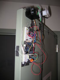 Zamek do drzwi na sekwencję dotykową