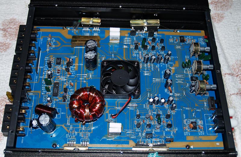 Mostkowanie wzmacniacza no name z allegro