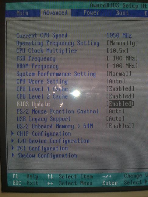 Zmiana FSB Frequency na Plycie Asus