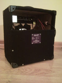 Piec gitarowy za ok. 70 zł Piec gitarowy za ok. 70 zł