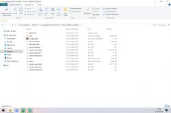 Folder z plikami aktualizacji systemu Zrzut ekranu folderu z plikami aktualizacji systemu.