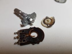 Smar spowalniający do potencjometrów XY-2 z Aliexpress Smar spowalniający do potencjometrów XY-2 z Aliexpress
