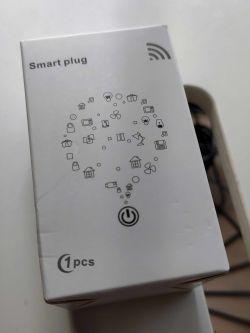 Smart Plug Box White box with Smart plug label and icons of various devices.