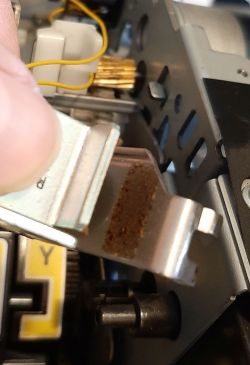 HP Color LJ 2840 - Drukuje puste kartki po wymianie bębna i tonerów