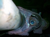 Astra F 1.6 8V - Jak wymienić uszczelkę tłumika i odkręcić zapieczone śruby?