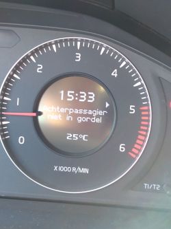 Volvo V70 III 2008 - znaczenie kodów błędów 161, 190, 020