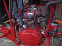 Jednoosobowy śmigłowiec (bez dopuszczenia do lotów)