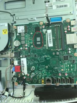 Lenovo aio 300-22isu - Po czyszczeniu komputer się nie włącza