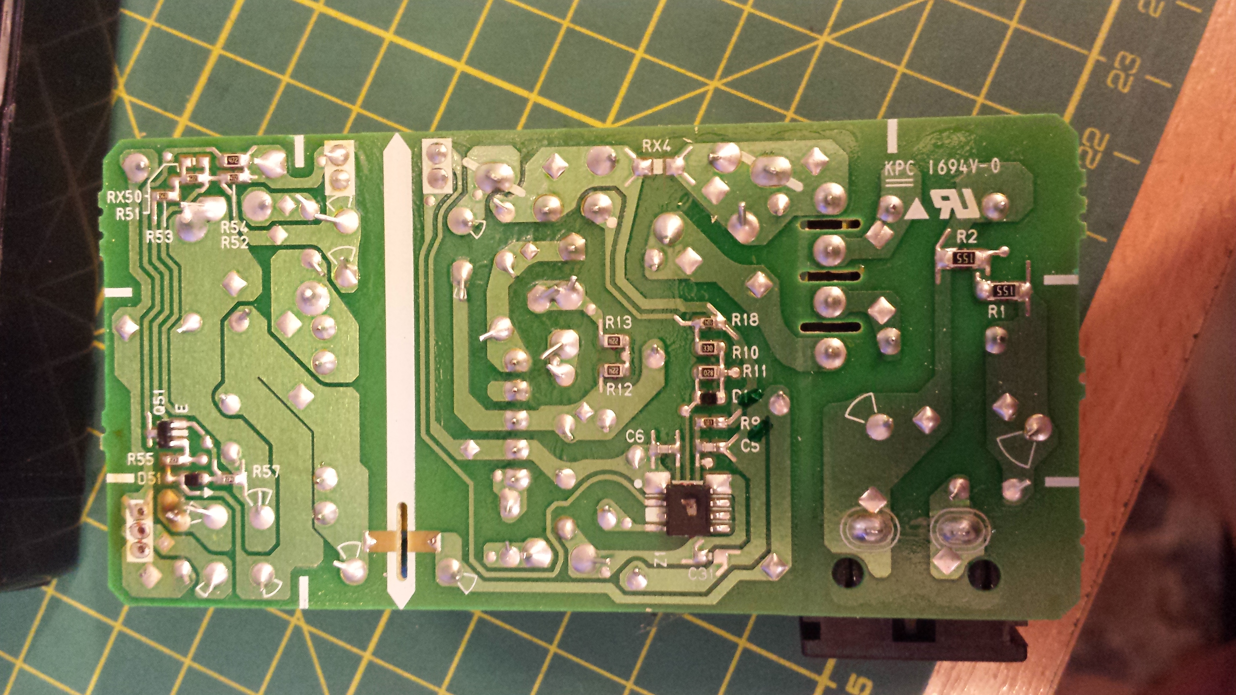 zasilacz 1A541W - Prośba o identyfikacje układu scalonego.