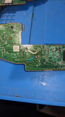 Uszkodzony przycisk R3 w padzie - możliwość naprawy po nieudanej wymianie analoga