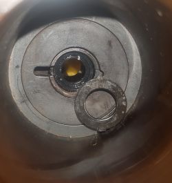 Miele CVA5060 - Zaparzacz, uszczelniacz tłoka dolnego, jaki klej do mocowania Miele CVA5060 - Zaparzacz, uszczelniacz tłoka dolnego, jaki klej do mocowania