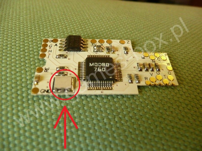 Modbo760 - Identyfikacja i zastąpienie odpadłego elementu chipa PS2 Slim