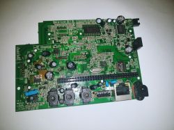 Grundig 3F web sp - Kondensator podtrzymujący pamięć stacji radiowych