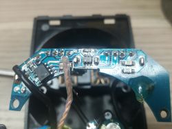 Gniazdo 230V + 2x USB - prośba o podanie wartości R17. Gniazdo 230V + 2x USB - prośba o podanie wartości R17.