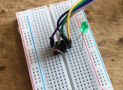 PIC12F1612 ściemniacz pasków LED z pamięcią EEPROM, użycie części ze złomu