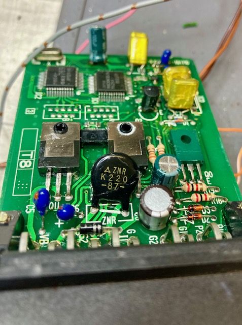 [Rozwiązano] Jakie oznaczenie ma element ZNR w module zapłonowym MR1 ...