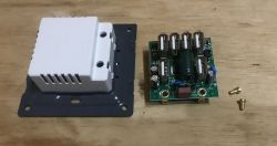 Test, teardown i małe modyfikacje modułu ładowarki/gniazda USB do puszki z Chin Test, teardown i małe modyfikacje modułu ładowarki/gniazda USB do puszki z Chin