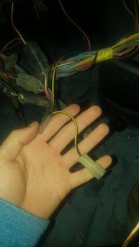 - szukam schematu instalacji elektrycznej do golfa 2 1.8