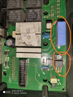 Welches ist das Anzeigemodell des Tech ST-480 Controllers?